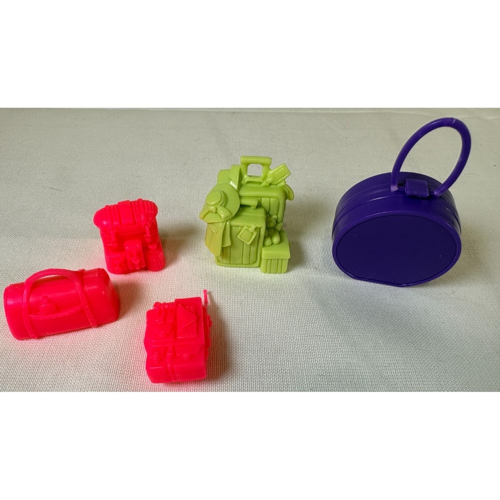 Fisher Price Sweet Streets Dollhouse Green Hotel Luggage Polly Pocket Barbie Bag